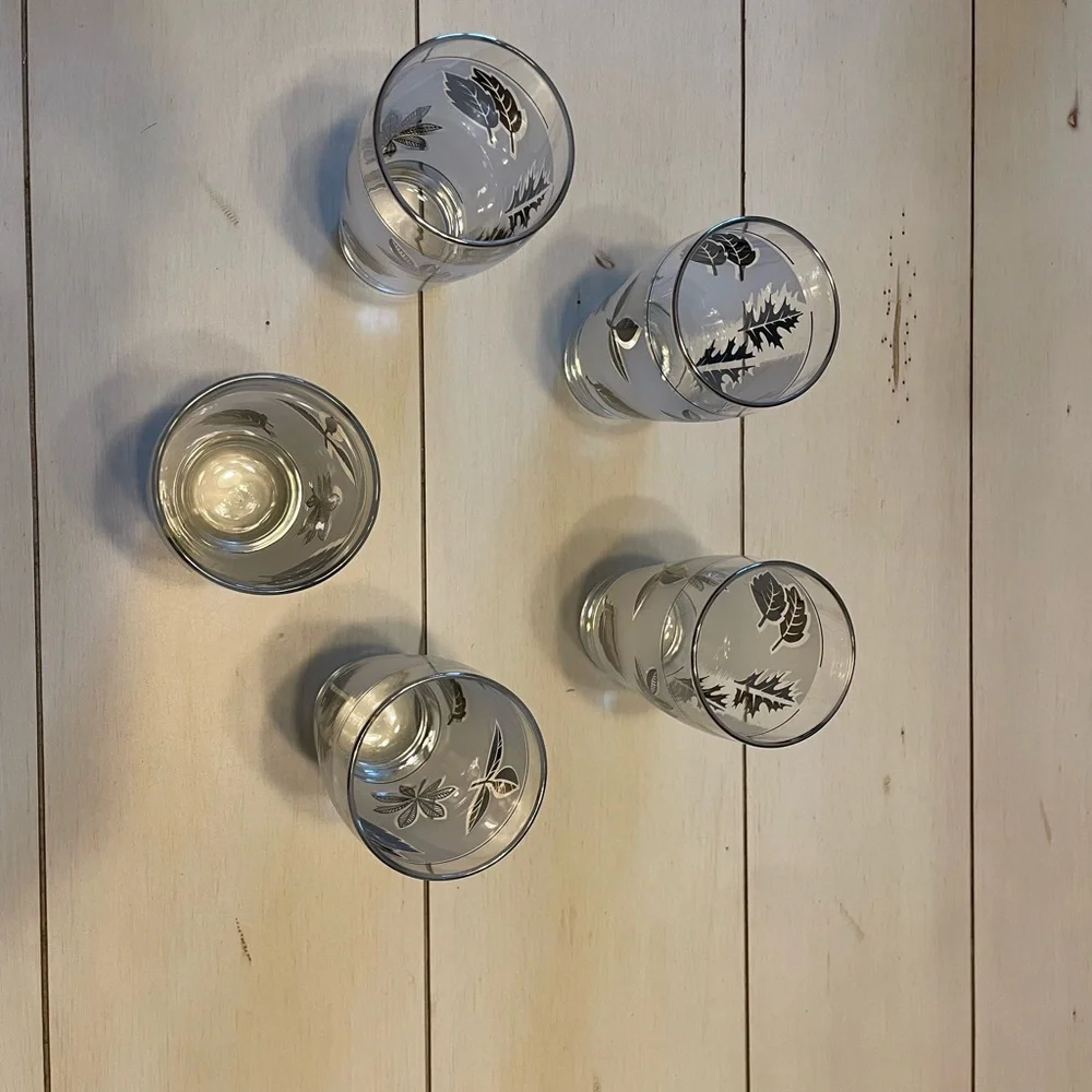 Vintage 1960’s Libbey Frosted Silver Leaf Tumblers (Set of 5)Excellent Condition
